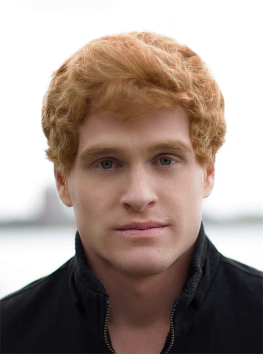 Porträt von Jackson MacKenzie