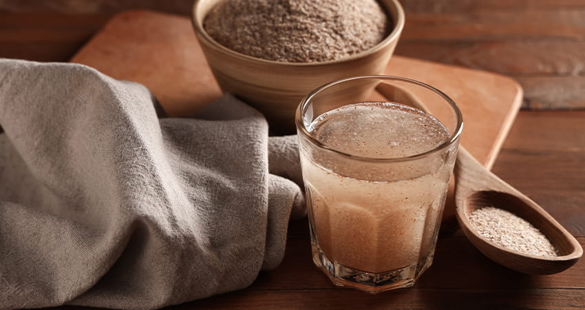 Psyllium husk with high fibre content and strong swelling capacity