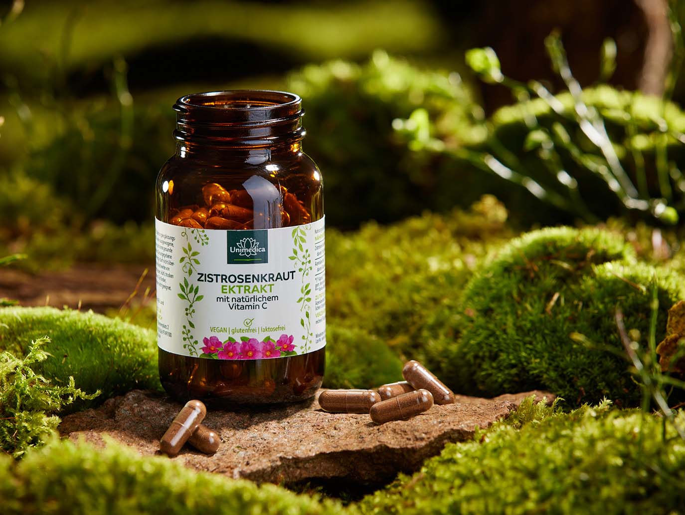 Cistus Herb plus natural Vitamin C from Acerola - with 384 mg cistus extract per capsule - 90 capsules - from Unimedica