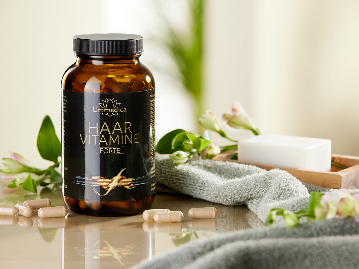 Vitamines capillaires Forte - complexe à base de biotine, vitamines et kératine - 180 gélules - Unimedica