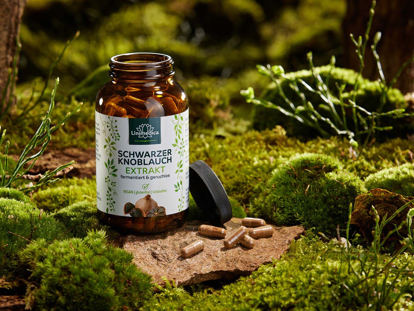 Black garlic - 600 mg per daily dose (1 capsule) - fermented and odourless - 180 capsules - from Unimedica