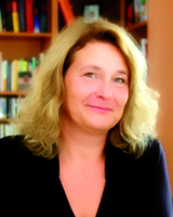 Porträt von Karin Schadrowski