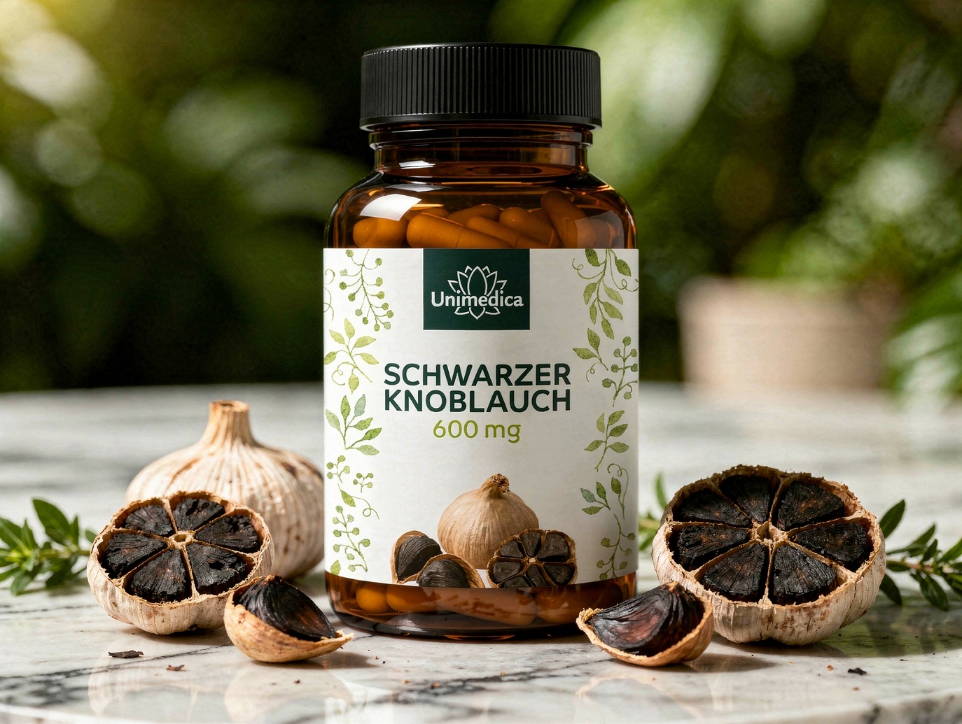 Black garlic - 600 mg per daily dose (1 capsule) - fermented and odourless - 180 capsules - from Unimedica