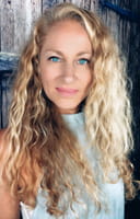 Porträt von Elle Russ